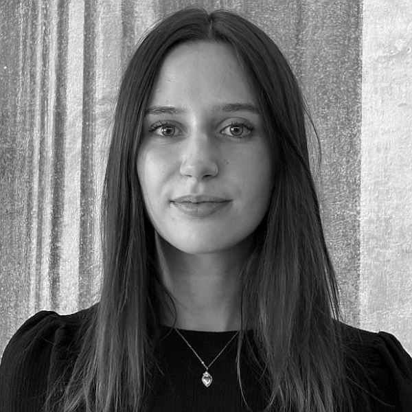 Foto,  November 17, 2025